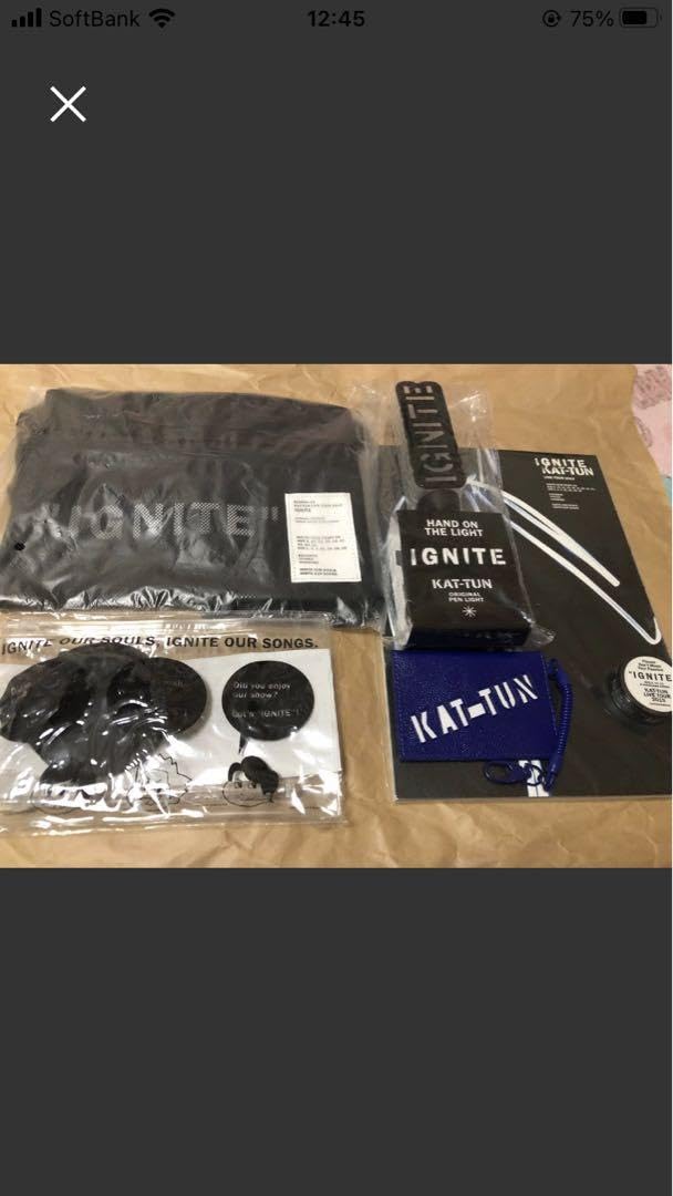 KAT-TUN - KAT-TUN IGNITE Tシャツ サコッシュ マステ ペンライト KAT-TUN IGNITE Tシャツ サコッシュ マステ ペンライト