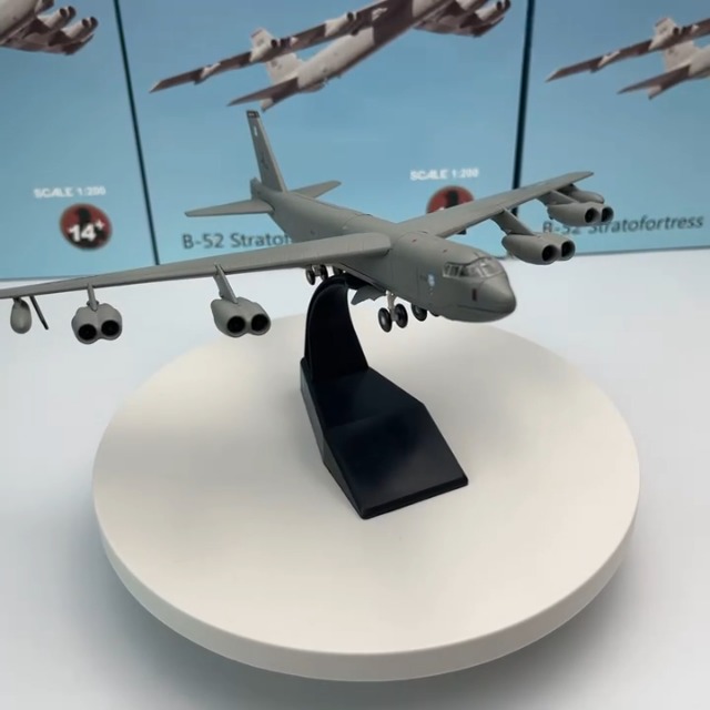Boeing B-52H B−29 SUPER−G 雷電BOEING プラモデル Boeing B-52H B−29 SUPER−G 雷電BOEING プラモデル 1/144 US Air
