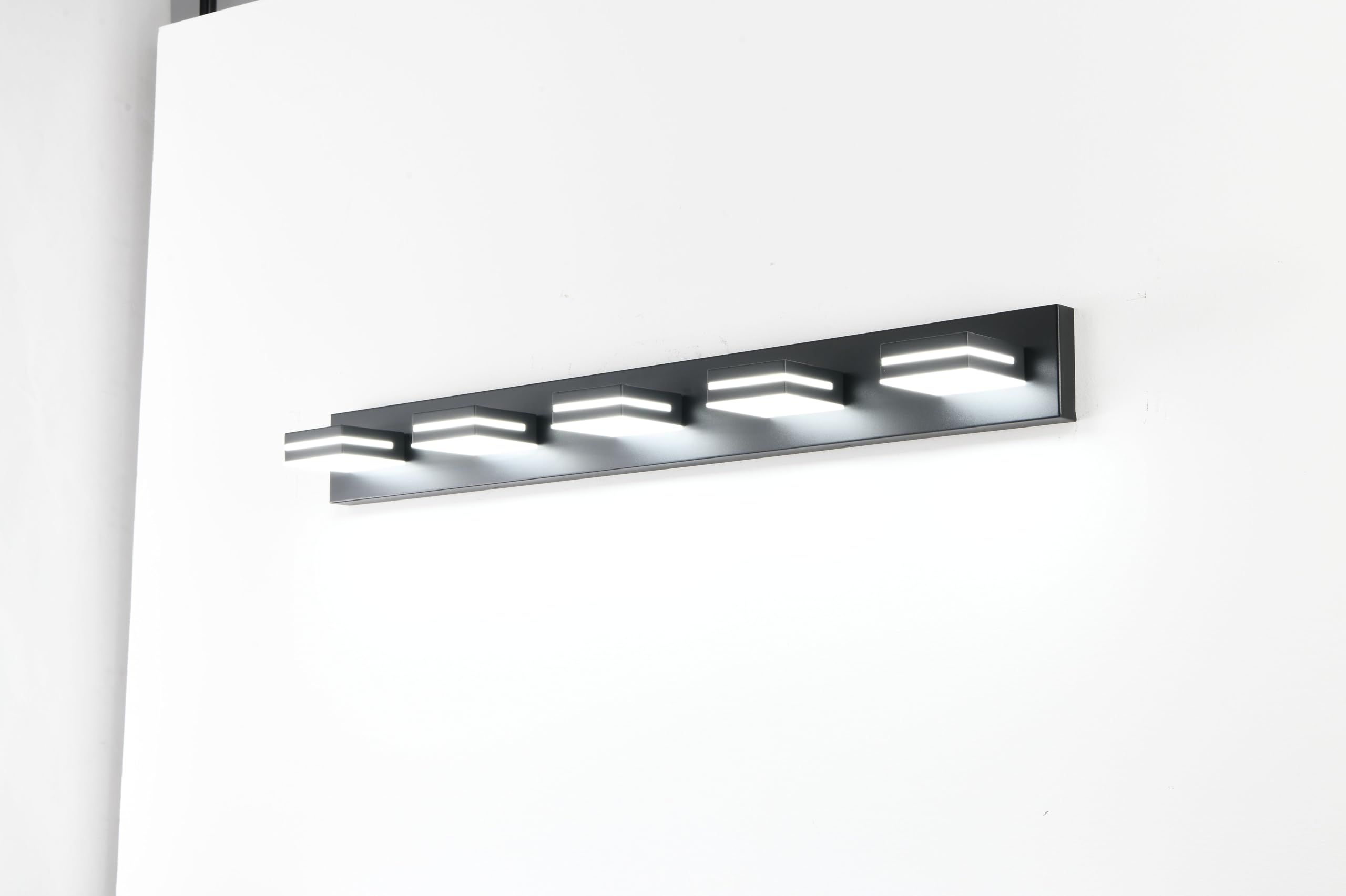VDOQTLJT Modern Black LED Light 5-Lights Wall Sconce for Bathroom and Mirror Energy-Efficient and Easy to Install