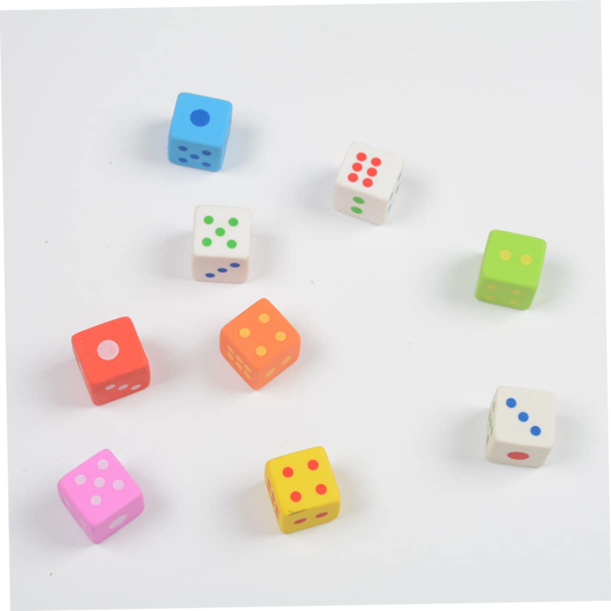 BESTonZON 90 Sätze Würfel Radiergummi Innen Formbar Nicht Teppich Radiergummi Für Kleinkinder Gummibärchen Pole Weiden Stange Korb Feendekoration Einstellbar Plattenladegeräte Frise Stopper