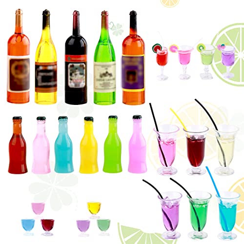 【Design unico】Con un design delicato e colori vivaci, il set di tazze di vino in miniatura e mini bottiglie di vino rosso è una vera e propria decorazione di casa delle bambole in miniatura per il cibo e i giochi, è una bella scelta per abbinarli ad altre belle decorazioni da cucina, le bottiglie di vino in miniatura colorate sono una bella aggiunta ai tuoi accessori di decorazione della casa delle bambole, arricchiranno la tua casa delle bambole