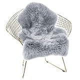 J-MOOSE フェイクシープスキンラグ ムートン 人工ウールマット 洗える ふんわり 柔らかい 長毛 滑り止め付き ラグマット 65*100cm (グレー)