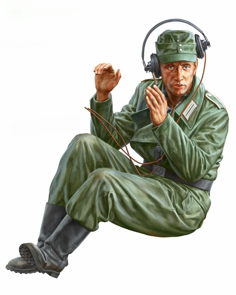 1/16 Scale Resin Figure Model Kit German Half Track Radio Operator Unassembled and Unpainted
