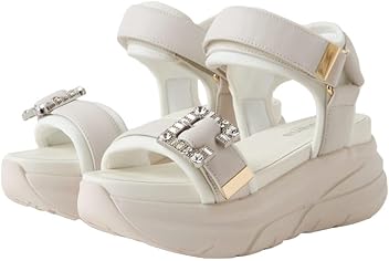 ユ*ー様 【美品】ダイアナ　スポサン 今年も+diana #プラスダイアナ から、 履くだけで盛れる