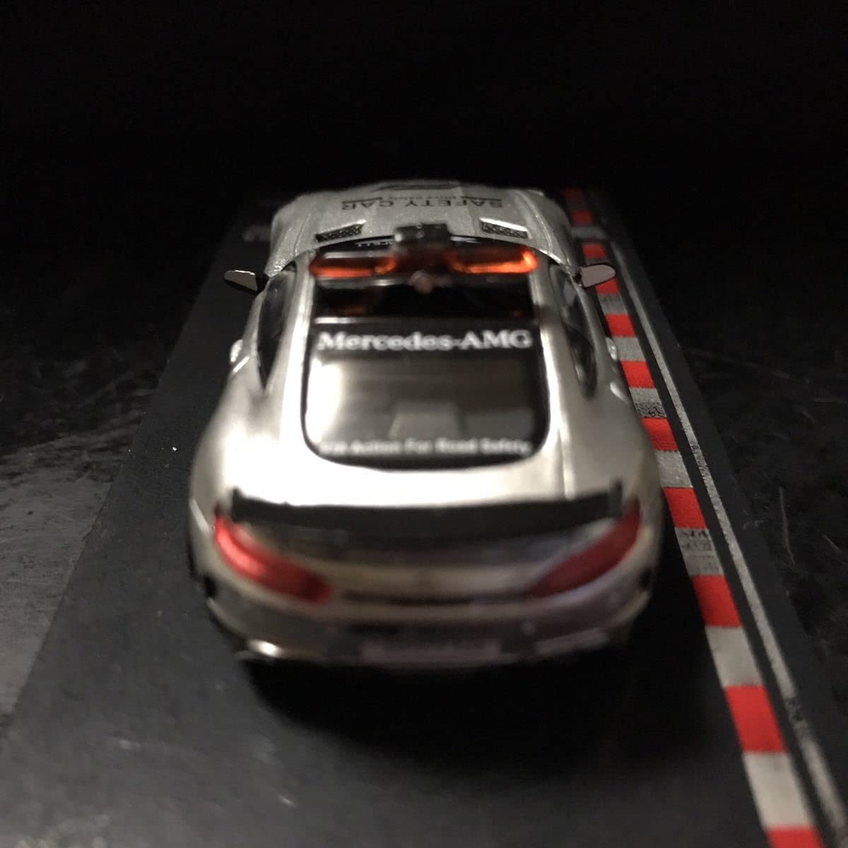 Mercedes AMG GT F1セーフティカー 1/64 Mercedes AMG GT F1セーフティカー 1/64