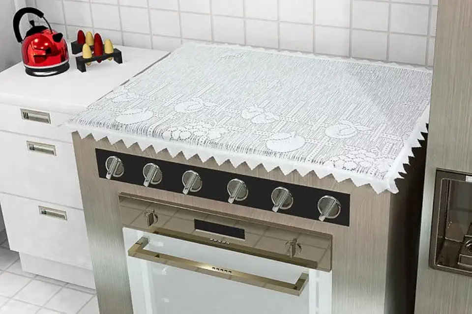 CAPA PARA TAMPA DE FOGÃO 6 BOCAS DE RENDA