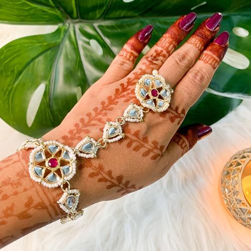 Image of I Jewels Traditional Gold Plated Kundan & Pearl Floral Design Haath Phool /Panja Adjustable Bracelet for Women (PIJ046Q) (1-Piece)