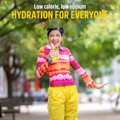 Image of Sqwincher Zero Qwik Stik, Lemonade, Sugar Free, Low Calorie, Low Sodium Electrolyte Powder Hydration Drink Mix, .11 0z Packet (Pack of 50)