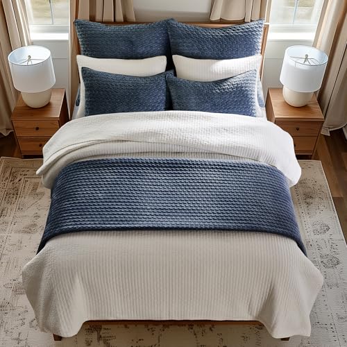 Levtex Home - Velvet Stitch Quilt Set - King Quilt (106x92in.) + Two King Shams (36x20in.) - Velvet - Navy White - Reversible - Polyester