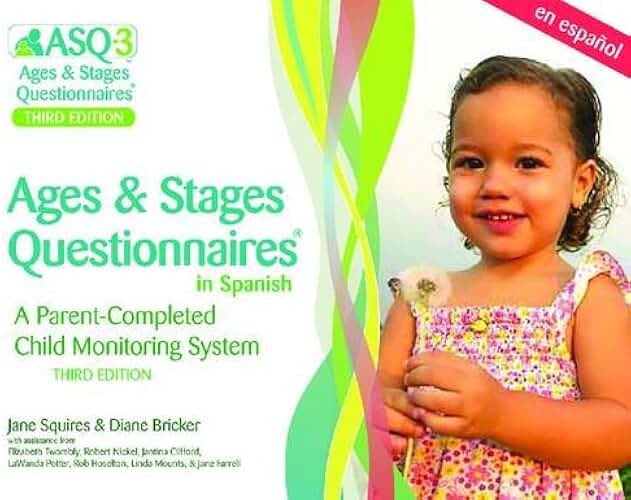 фото семьи. ребенок в семье. отец и сын за столом. A parent to a complete. родители и дети.