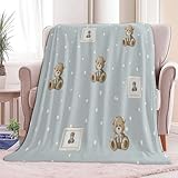 【Cadeau parfait】Non seulement moelleuse et solide, mais aussi soigneusement confectionnée, cette couverture en flanelle est un cadeau parfait pour votre bébé, votre copine, votre épouse ou vos filles. Son style polyvalent en fait aussi un joli plaid enfant pour la chambre des tout-petits.