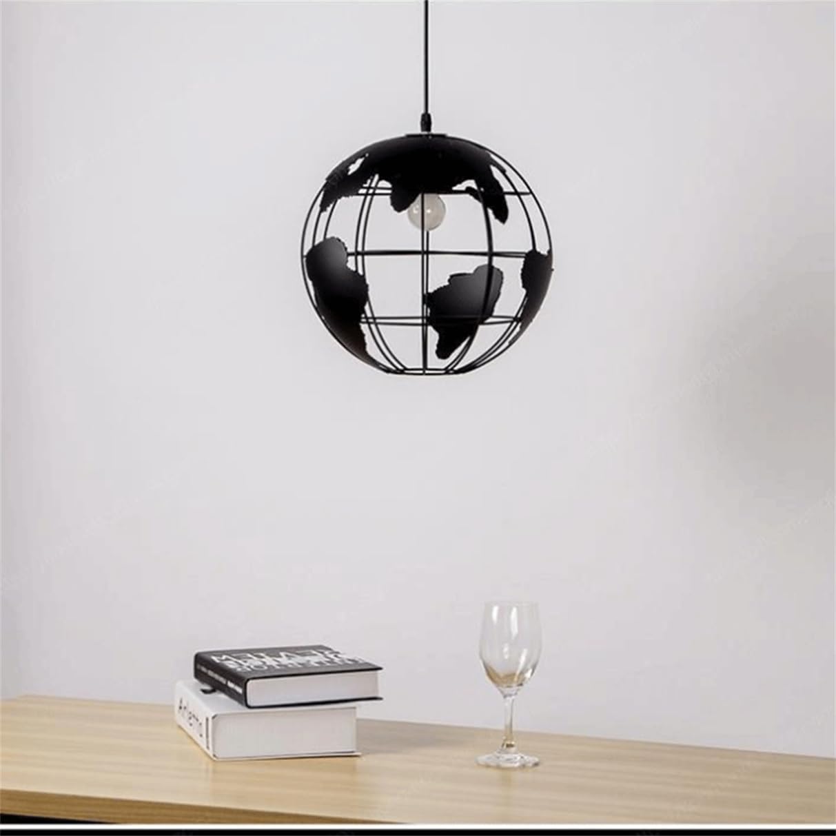Lampada A Sospensione Vintage Di Metà Secolo, Lampada A Globo