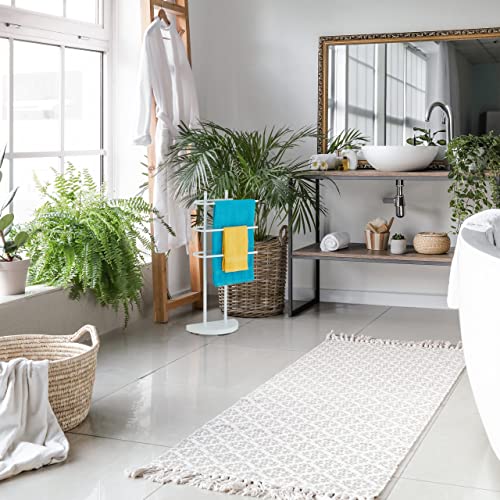 Relaxdays Towel Rack, 3 Rails, H x W x D: 83 x 39 x 18 cm, Standing Towel Holder, Metal, White - Cosy Home Interiors Relaxdays Towel Rack, 3 Rails, H x W x D: 83 x 39 x 18 cm, Standing Towel Holder, Metal, White - Image 2