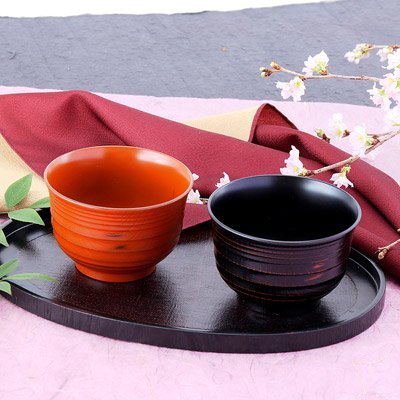 Amazon｜落ち着いた色合いが食卓を和ませる 山中塗 根来・曙汁椀ペア