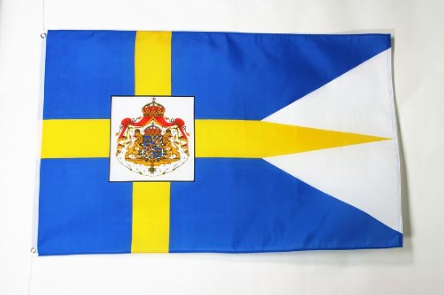 AZ FLAG, Kingdom Of Sweden Flag, 2x3 Ft, 100D Polyester Royal Swedish Banner with Two Metal Grommets, Fade Resistant