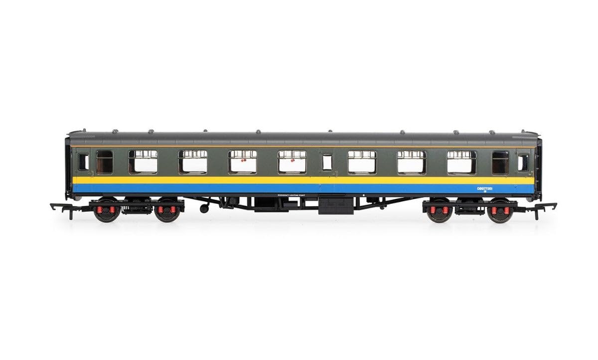 Hornby Coach Car - R40218 BR Intercity, Mk1 RBR, 1646 - Era 7 Train Toy, 00 Gauge Carriage for Train Set, Rolling Stock Models for Adults - 1:76 Scale Model Gift