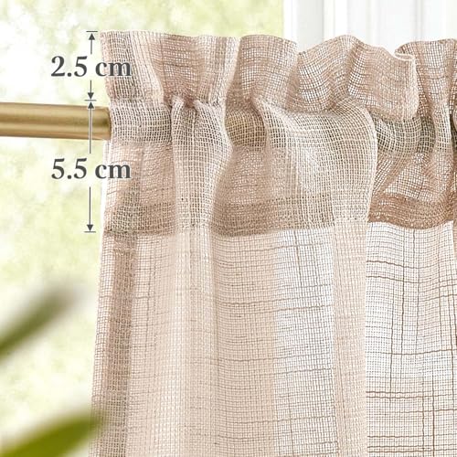 Visillos de cocina para ventanas pequeñas: solución moderna con barra 4