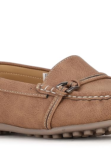 Image of Bata Women Pull On Sneaker Shoes
