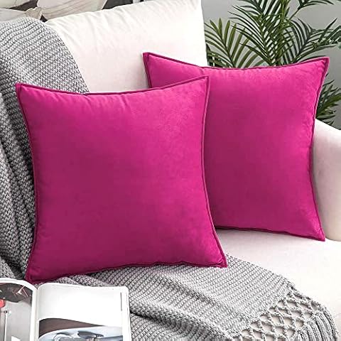 Woaboy Velvet Cushion Covers 50cm x 50cm Soft Decorative Square Throw Pillow Cases Pillowcases for Sofa Bedroom with Invisible Zipper 20x20 Inch Pack of 2 Rose Red Cover