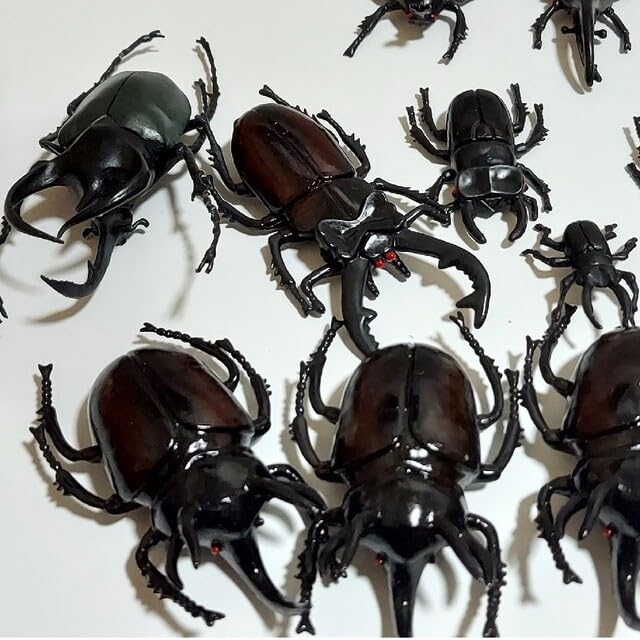 【美品】カブトムシ/クワガタヒィギュア13体セット 昆虫 フィギュアセット カブトムシ、クワガタなど54個 - メルカリ