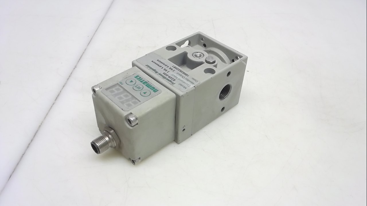 E229-030 Proportional Regulator Electronic 3/8" Npt E229-030