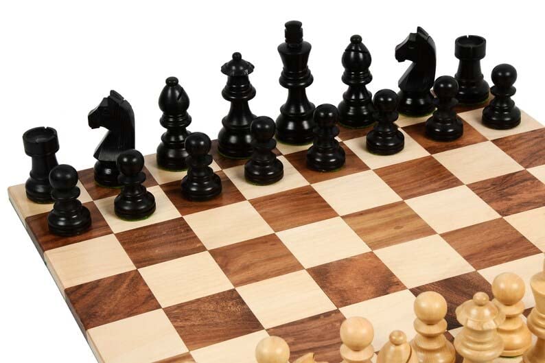 Combinazione di pezzi di scacchi Staunton della serie Torneo con cavaliere in legno ebanizzato e scatola - King da 7,6 cm con scacchiera pieghevole