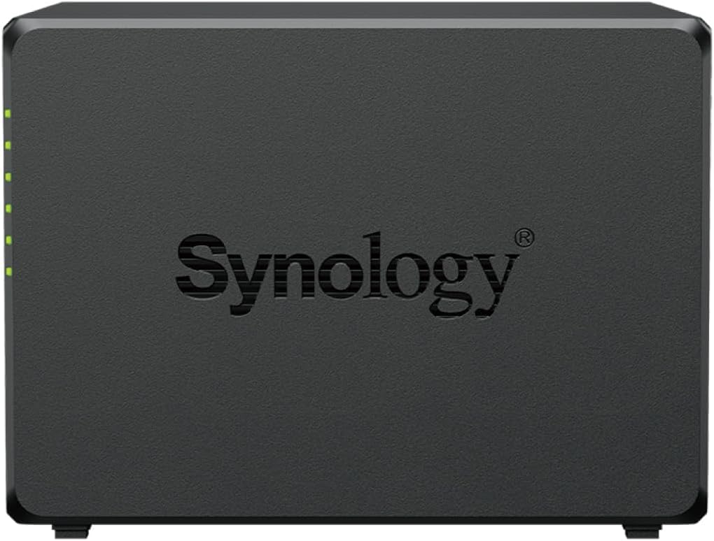 Synology DS1525+ - Set server NAS a 5 bay (8 GB RAM, 10 TB di memoria), 5 dischi rigidi NAS da 2 TB, dispositivo di archiviazione di rete desktop ad alte prestazioni, con SSD esterno