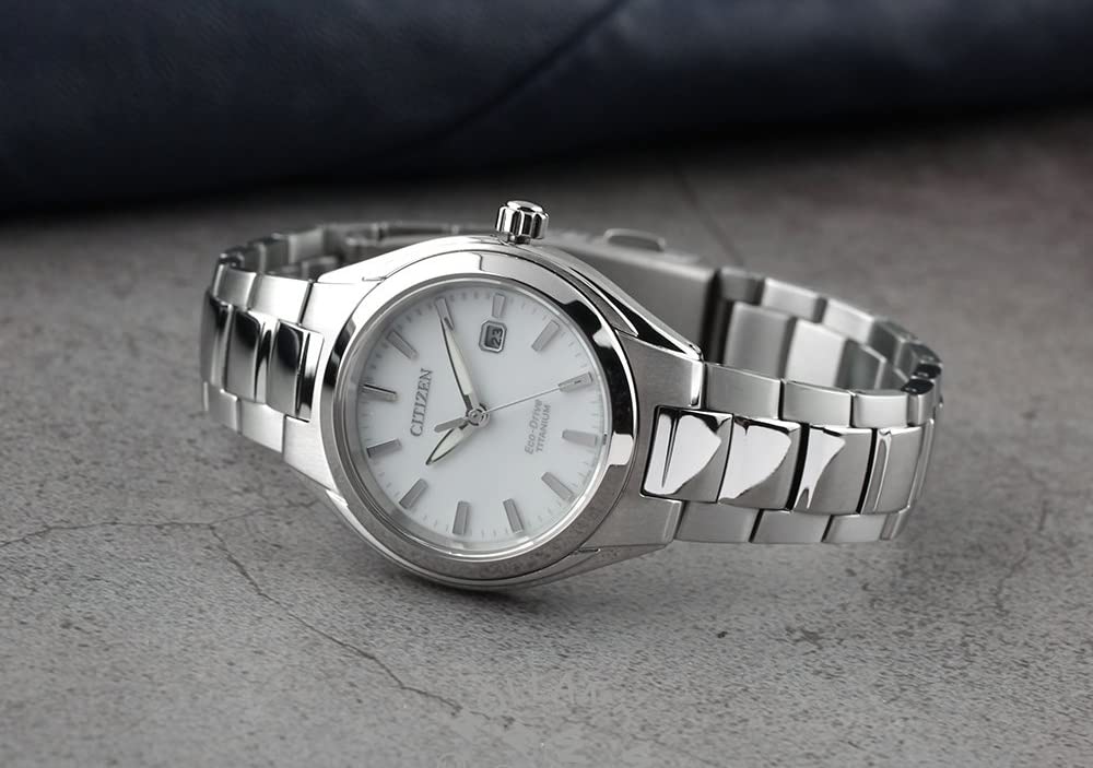 Citizen Women's Analogue Eco-Drive Watch with a Titanium Strap