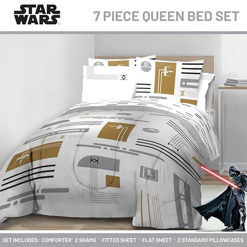 Image of Jay Franco Star Wars Queen Comforter Set 7 Piece Soft Modern Bedding, White