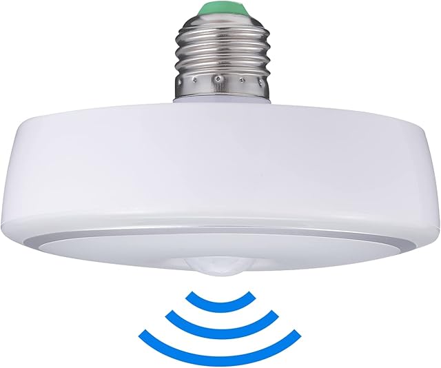 DIYZON PIR Motion Sensor Light Bulb, E27 Screw, 15W(100W Equivalent) Cold White 6500K 1500Lumen, Motion Activated Dusk to Dawn Light Bulb, Suitable for Porch Garage Basement Utility Room