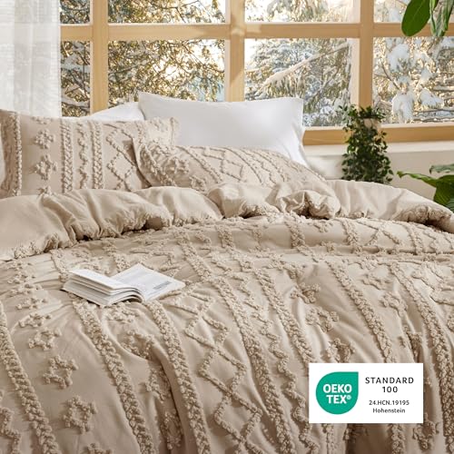 Image of Bedsure Tufted Boho Comforter Set Queen Size - Khaki Boho Bed Set, GentleSoft 3 Pieces Farmhouse-Style Embroidery Bedding, Gifts for Woman, Soft Jacquard Kids' Queen Comforter for All Seasons