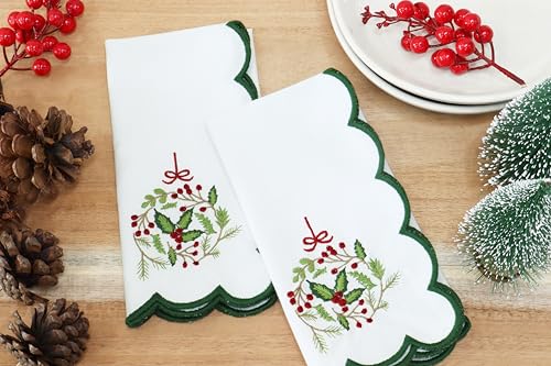 Image of PurpleEssences Scalloped Cloth Napkins 18x18 in - White Edges Green Wreath
