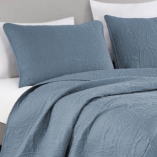 Image of Chezmoi Collection Austin Queen Oversized Bedspread Set, 3-Piece Pinsonic Quilted Lightweight Microfiber Bedspread Coverlet, Grayish Blue