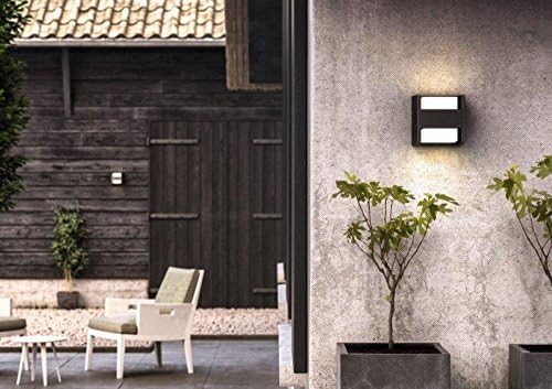 Philips Arbour LED Outdoor Wall Light, 4.5W, 1,000 lm, 2,700 K Warm White Light, IP44 Weather-resistant, Vertical Light - Image 5