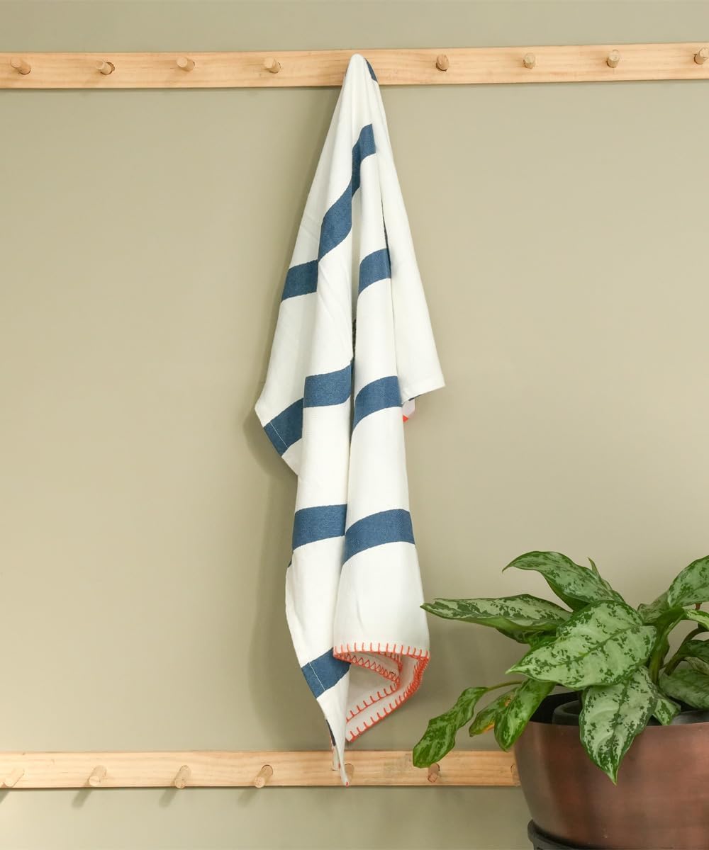 by Doctor Towels Bamboo Bath Towel | Twlight Wave Design| Herringbone Weave Fabric|Hypoallergenic, Light Weight, Quick Dry| High Absorbent, Dye Safe| 70 x 140 Cm | Pack of 1| Multicolor