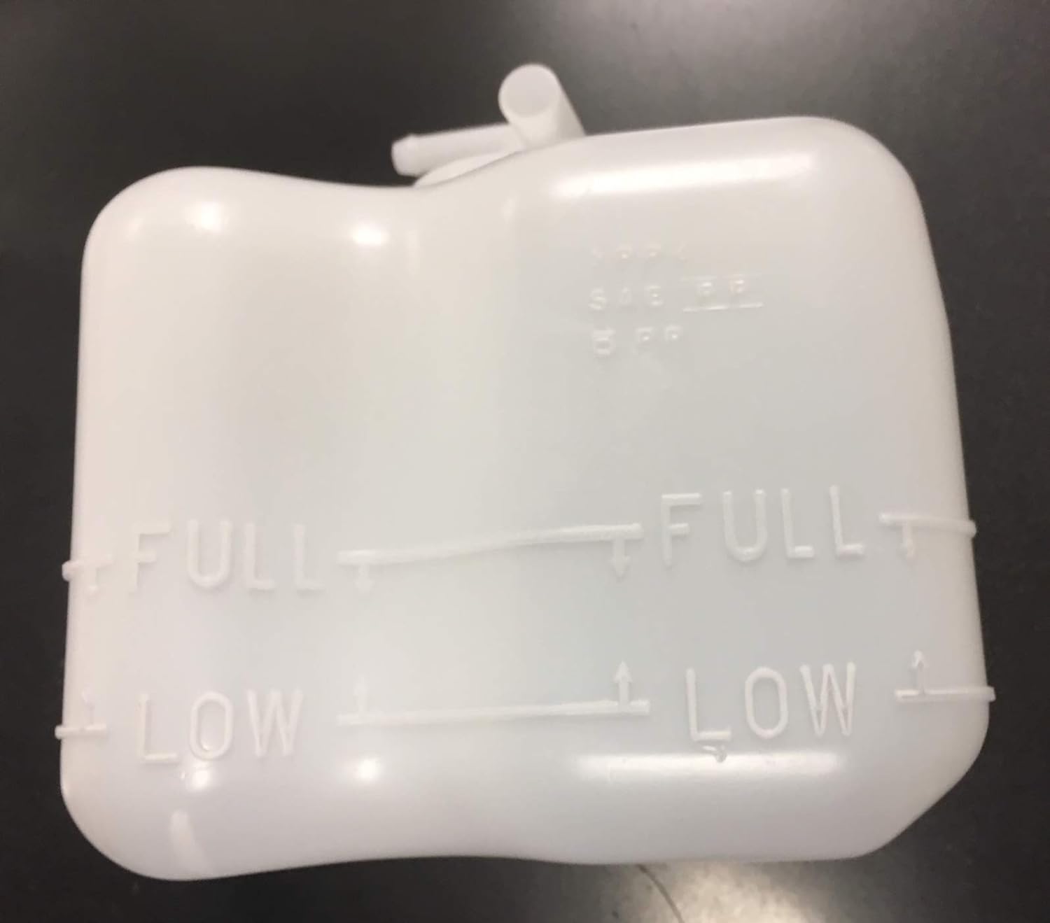 Genuine Mitsubishi OE Radiator Coolant Recovery Bottle & Cap MB605260 Montero 1989 1990 1991 1992 1993 1994 1995 1996 1997 1998 1999