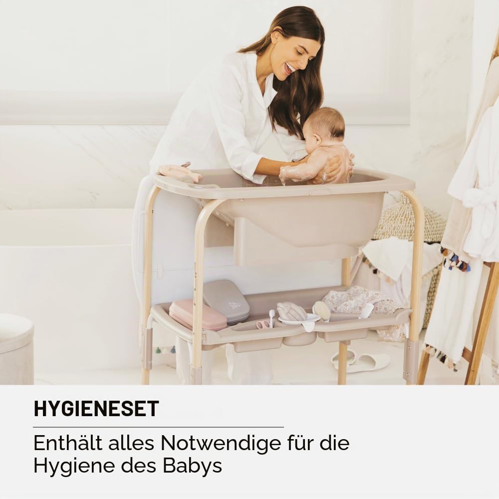 Jané Baby Pflege Set mit Tasche, Komplettes Neugeborenen Set (Bürste, Kamm, Schere, Nagelknipser, Feilen, Zahnbürste, Thermometer)