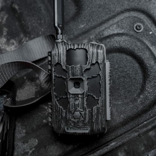 Image of Stealth Cam Deceptor MAX 40MP 1440P QHD No-Glo LED Cellular Trail Camera