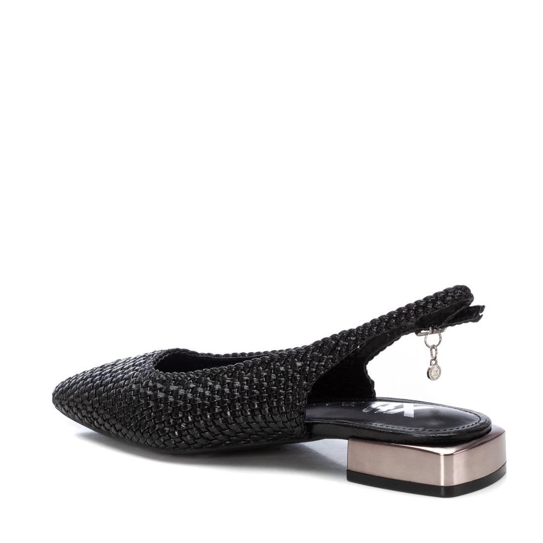 XTI - Zapato Mujer - Calzado Cómodo y Versátil - Moda Casual