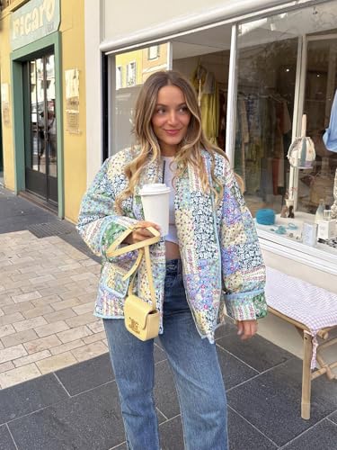 Tankaneo Womens Floral Patchwork Quilted Jacket Lightweight Cropped Open Front Puffer Coat Fall Oversized Short Outerwear2