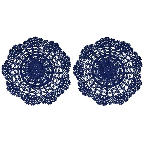 BOMHCS Elegantes tapetes de encaje de 13 x 13 pulgadas, 2 piezas hechos a mano de ganchillo, pantalla de lámpara, manteles individuales de flores, decoración de mesa de boda (2, azul marino)