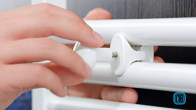 Paire Porte-Serviettes Handy Grip Sans Percage - Fixation Radiateur, Fabriqué En Italie Chrome