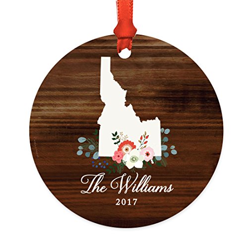 Andaz Press Personalized US State Round Metal Christmas Ornament, Rustic Wood with Florals, Idaho, 1-Pack, Includes Ribbon and Gift Bag, Custom Name