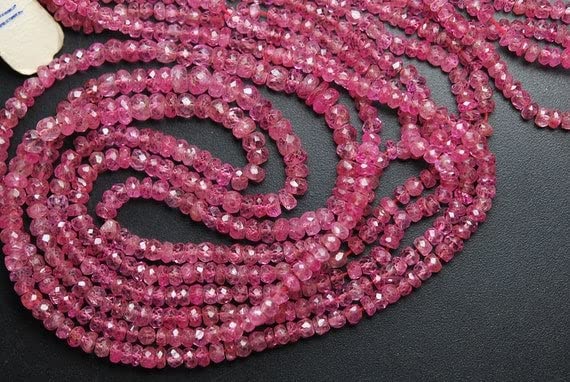 Spinel rose véritable en fil de 45cm de perles facettées de collection rare