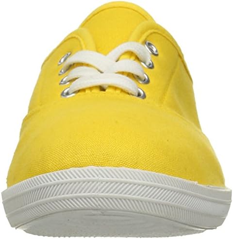 yellow plimsolls