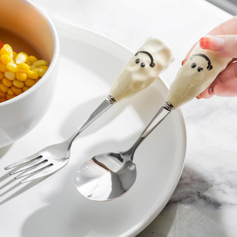 スマイリー漫画セラミックハンドルキッチンステンレススチールシルバーウェアテーブルウェアフラットウェアカトラリーセットステーキナイフフ