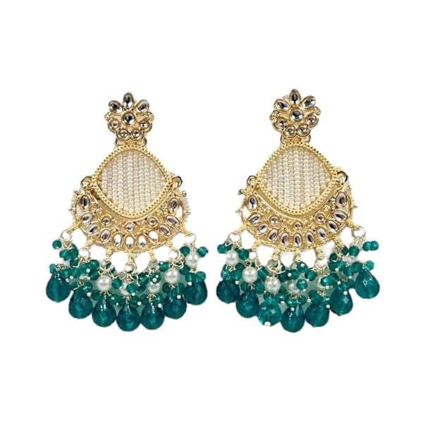 Sea green crystal and pearls earring
