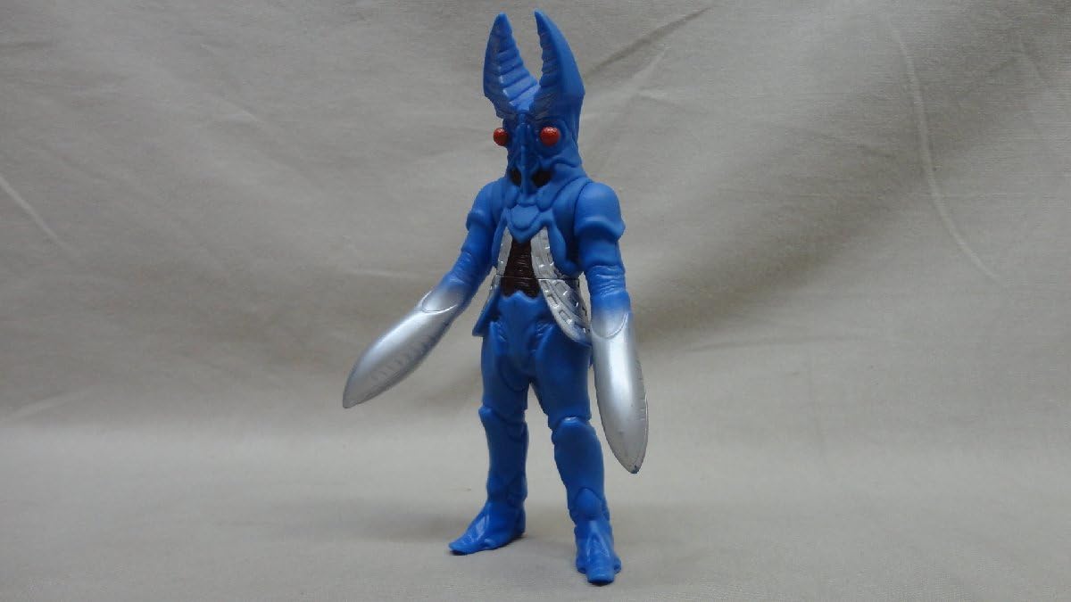 Amazon.co.jp: 怪獣500 ソフビ バルタン星人 ベーシカル マンコスモス