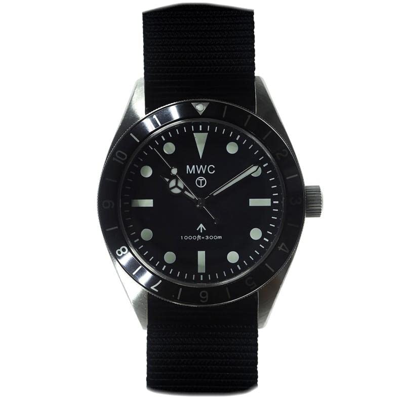 Montre Homme MWC Classic 1960s Bracelet Tissu Noir Gris Cadran Saphir Hybride Quartz