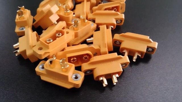 YUNIQUE XT60E-M Stecker – 5 Stück, Gelb, Für RC Lipo Akkus, Drohnen & Modellbau, Sichere Verbindung